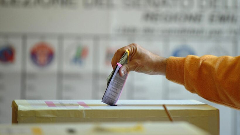 Politische Wahlen in Italien: Stimmenthaltung und die extreme Rechte