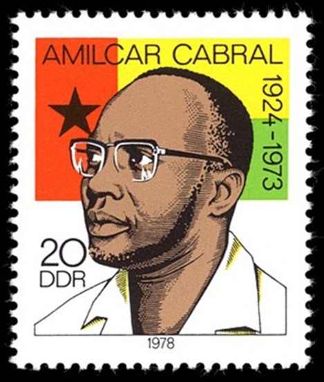 Selo especial de 20 cêntimos emitido em 1978 pela RDA com o rosto de Amilcar Cabral (Fonte: Wikipedia-Commons)