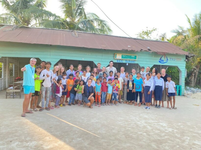 Volunteers and kids in the afternoon class in ECC School