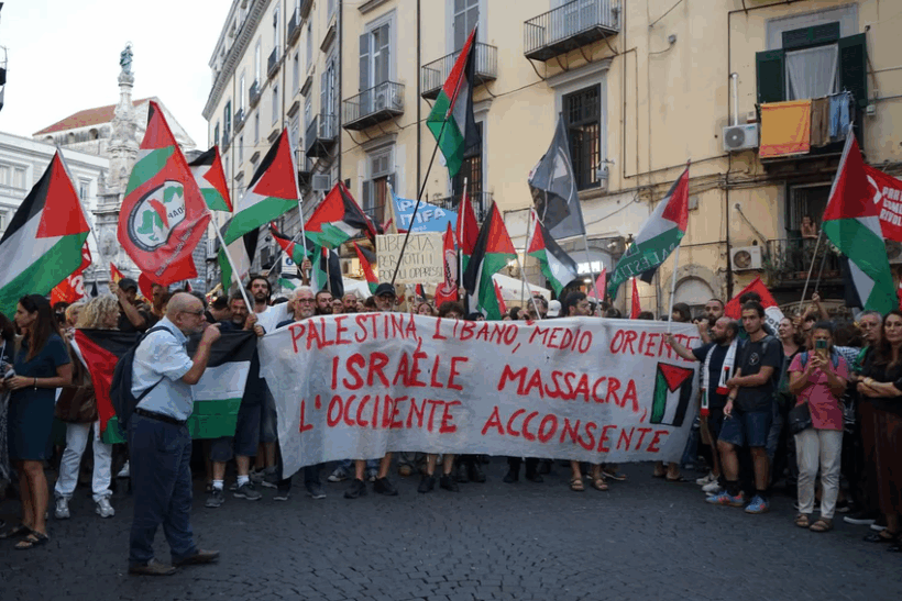 Manifestazione propal Napoli