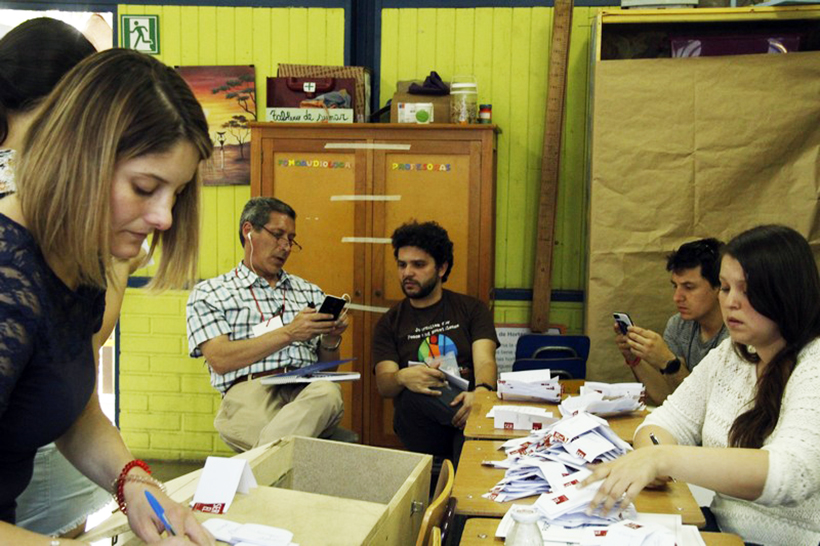 Chile: Politische Vielfalt unter Druck – Parteien verlieren Anerkennung