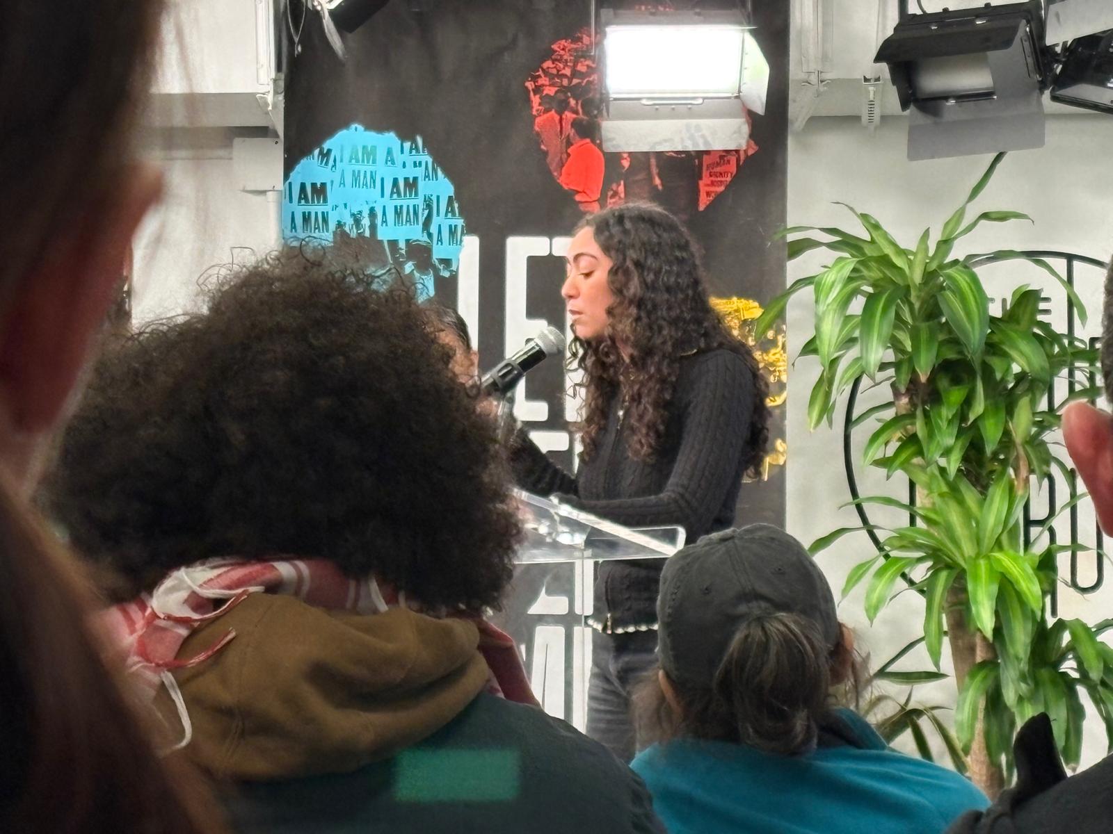 Versammlung des People’s Forum: Isabella und der Mut der Palästinenser