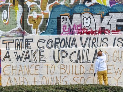 A Lascaux-i barlangrajzoktól a világjárvány ihlette graffitiig