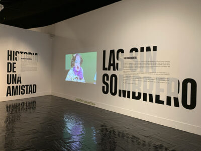 Entrance to the exhibition "Las Sinsombrero" with the video of Maruja Mallo