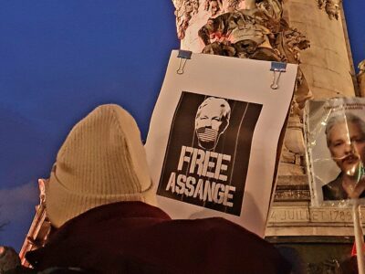 1024px-Rassemblement_pour_Julian_Assange._Paris_20_février_2024_-_Flickr_-_Paola_Breizh_(cropped)