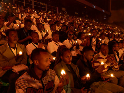 Vigil in tribute to the victims of the genocide in Kigali