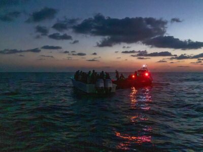 Φωτογραφεία Sea Watch.