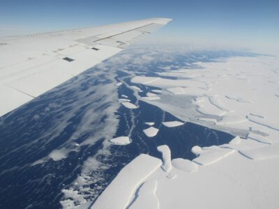 Antarctic Ice Shelf Loss Comes From Underneath. Wikimedia Commons.