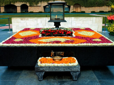 1280px-Gandhi_Memorial