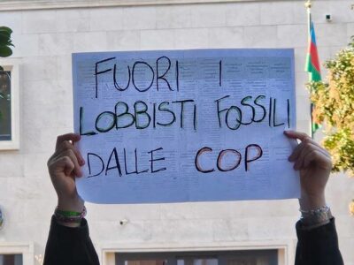 fuori lobbisti fossili dalle COP rit