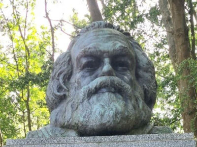 statua Marx