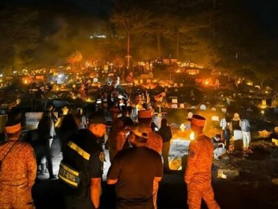 The panag-aapoy or panagdedenet in Sagada, Mt. Province. Photo credited to Winnie Langbayan.