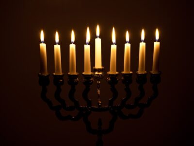 Hanukkah candele