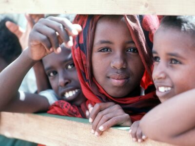 2048px-Somali_children