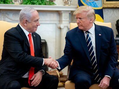 President Donald J. Trump and Vice President Mike Pence participate in an expanded bilateral meeting with Israeli Prime Minister Benjamin Netanyahu Monday, Jan. 27, 2020, in the Oval Office of the White House.