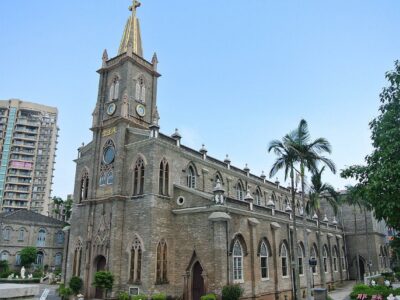 St. Dominic’s Cathedral, Fuzhou (front façade). Photo by Good Old Pete, via Wikimedia Commons, licensed under CC BY-SA 4.0.The Cathedral of St. Dominic (泛船浦天主堂), founded in 1864, is located in Fuzhou, the capital of Fujian Province. It is one of the symbolic sites of Catholicism in southeastern China.