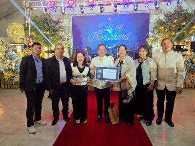 COMELEC officials led by Chairman George Erwin Garcia recognize the EcoWaste Coalition and other partners for the invaluable services rendered towards the successful conduct of the last national and local elections.
