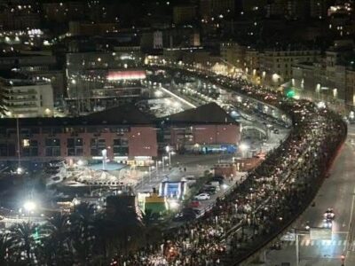 corteo Genova 30.8 rit