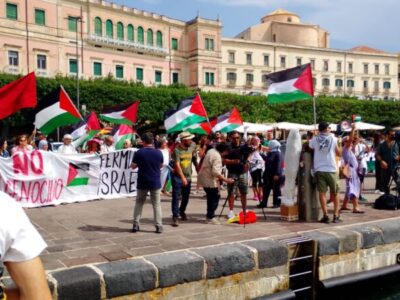 bandiere palestinesi a Siracusa