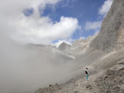 Ana Malendez mujer y nubes