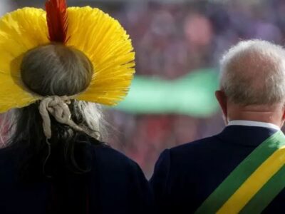 Raoni e Lula - Reuters